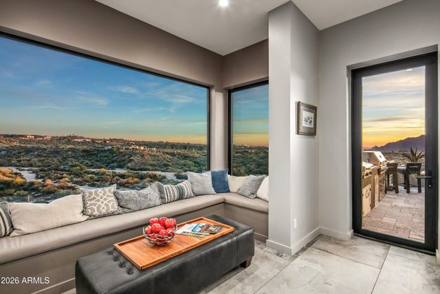 39897 N Father Kino Trail, Carefree, AZ 85377