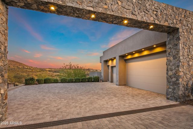 39897 N Father Kino Trail, Carefree, AZ 85377