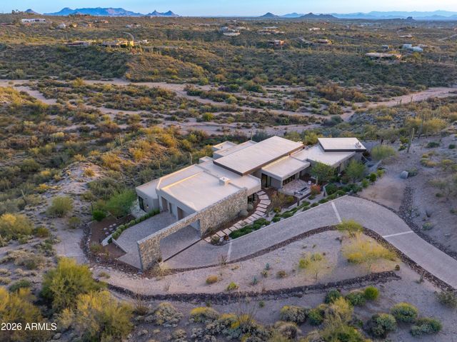 39897 N Father Kino Trail, Carefree, AZ 85377