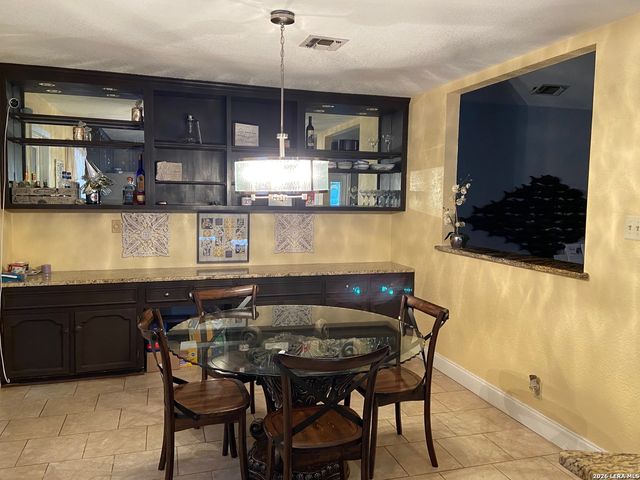 4534 Western Pine Woods, San Antonio, TX 78249