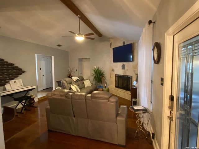 4534 Western Pine Woods, San Antonio, TX 78249
