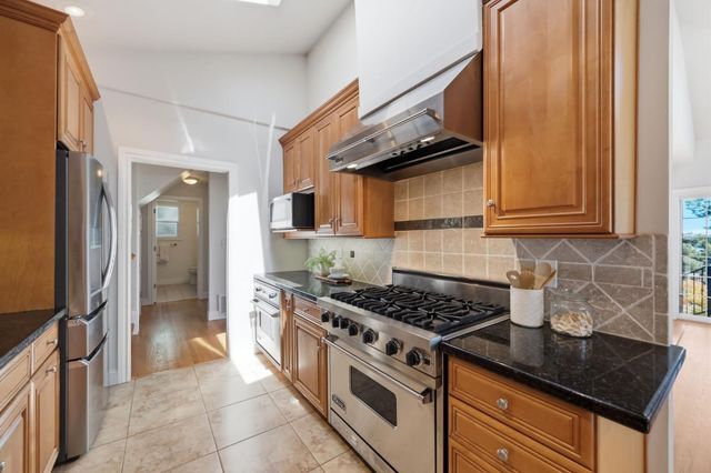 512 Lakemead Way, Redwood City, CA 94062