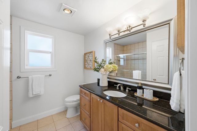 512 Lakemead Way, Redwood City, CA 94062