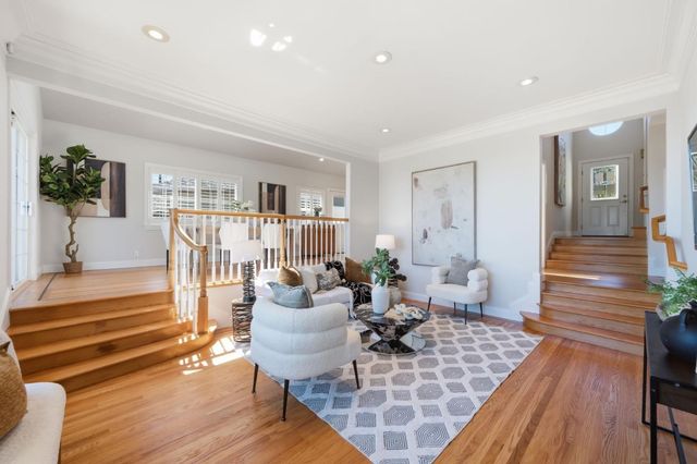 512 Lakemead Way, Redwood City, CA 94062