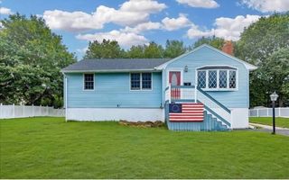 18 Dana Rd, Peabody, MA 01960