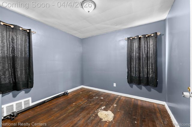 6530 Brace Street, Detroit, MI 48228