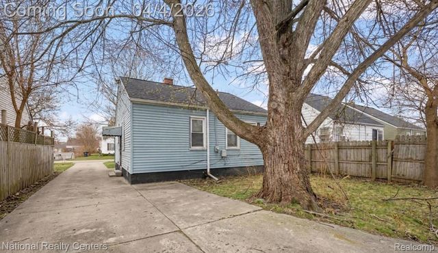 6530 Brace Street, Detroit, MI 48228