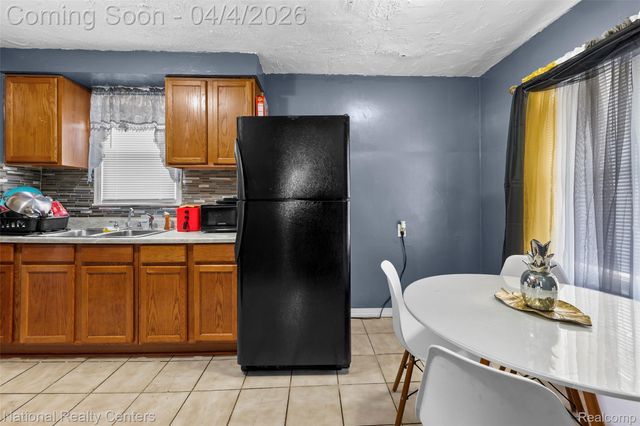 6530 Brace Street, Detroit, MI 48228