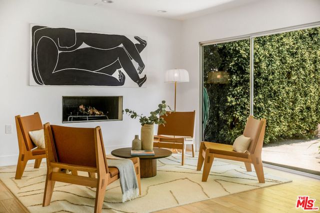 2700 Carmar Drive, Los Angeles, CA 90046