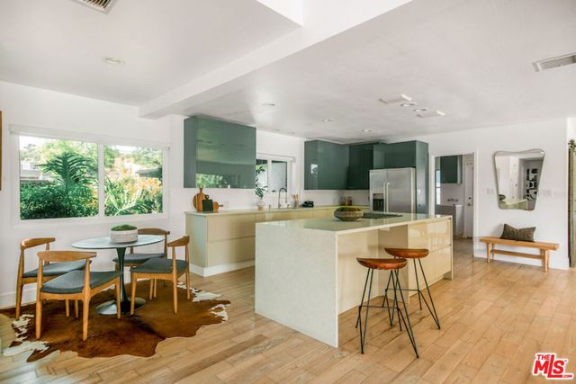 2700 Carmar Drive, Los Angeles, CA 90046