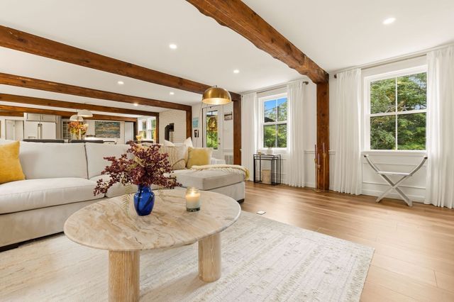 109 Glen St, Rowley, MA 01969