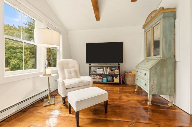 109 Glen St, Rowley, MA 01969