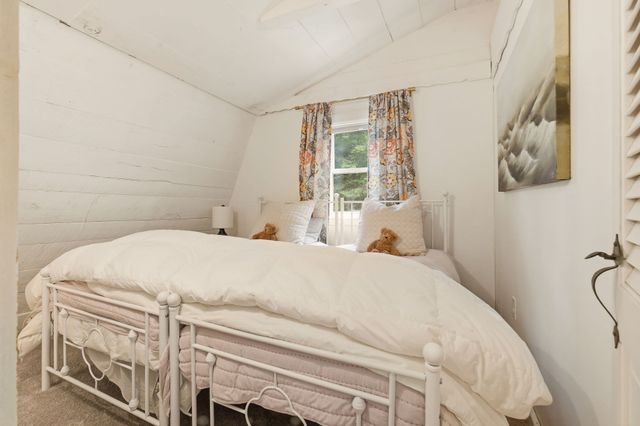109 Glen St, Rowley, MA 01969