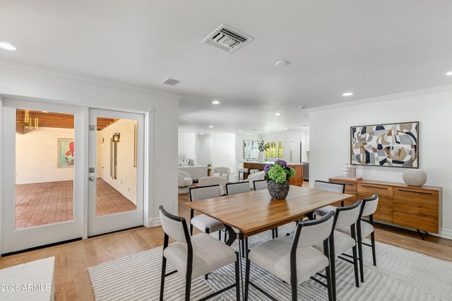 618 W PALMAIRE Avenue, Phoenix, AZ 85021