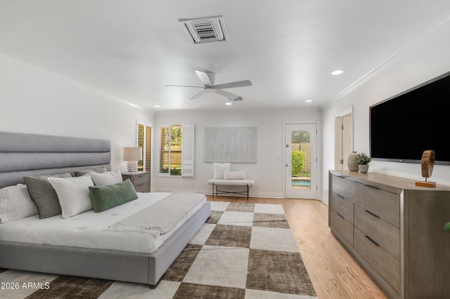618 W PALMAIRE Avenue, Phoenix, AZ 85021