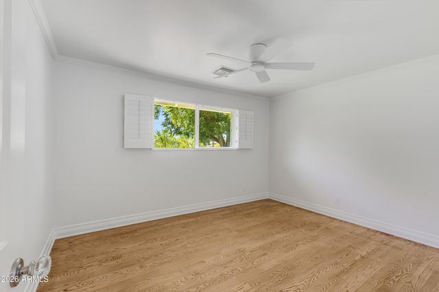 618 W PALMAIRE Avenue, Phoenix, AZ 85021