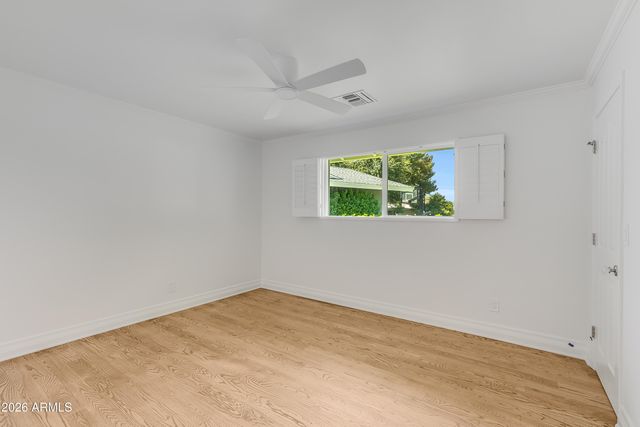 618 W PALMAIRE Avenue, Phoenix, AZ 85021
