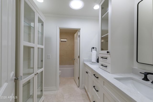 618 W PALMAIRE Avenue, Phoenix, AZ 85021