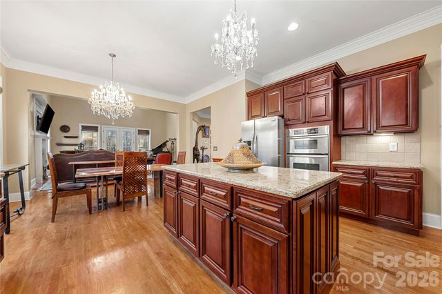 275 Palm Cove Way, York, SC 29745