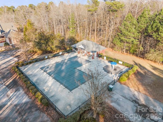 275 Palm Cove Way, York, SC 29745