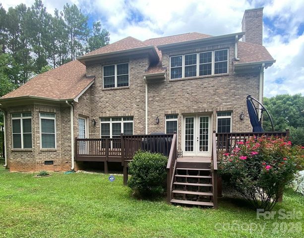 275 Palm Cove Way, York, SC 29745