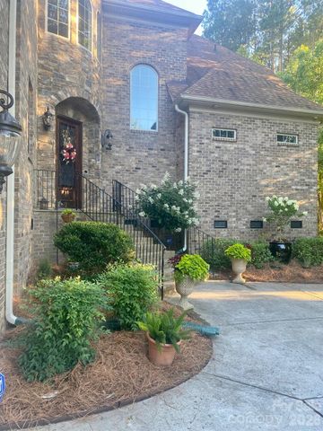 275 Palm Cove Way, York, SC 29745