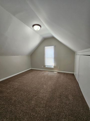 124 N Liberty Street, Lowell, IN 46356