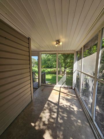 124 N Liberty Street, Lowell, IN 46356