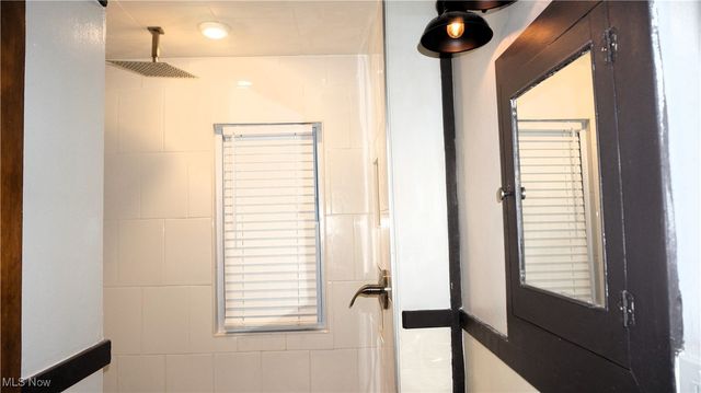 895 Rondel Road, Cleveland, OH 44110