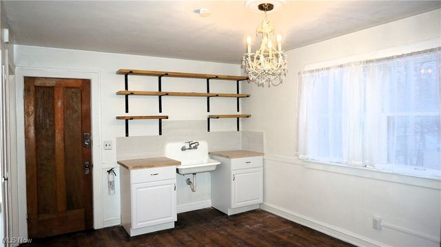 895 Rondel Road, Cleveland, OH 44110