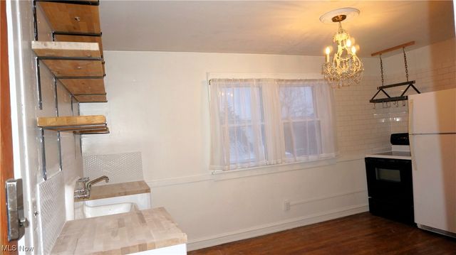 895 Rondel Road, Cleveland, OH 44110