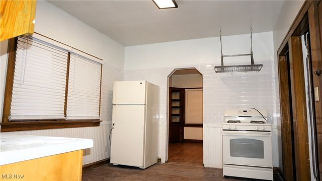 895 Rondel Road, Cleveland, OH 44110