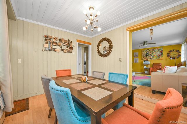 62 Wood Lane, Valley Stream, NY 11581