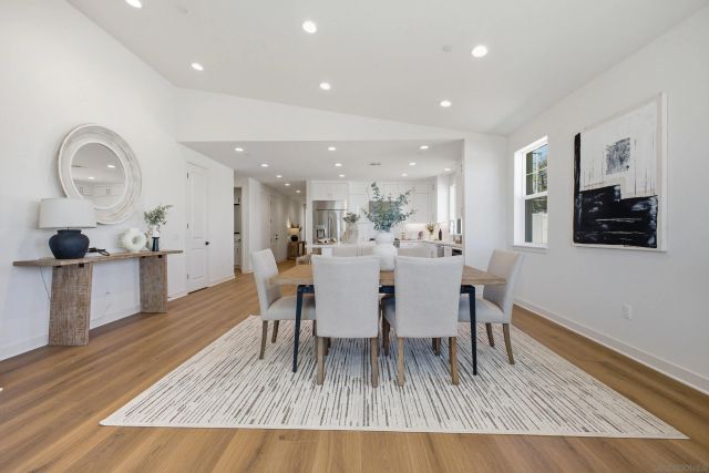 2 W Pine St, Altadena, CA 91001