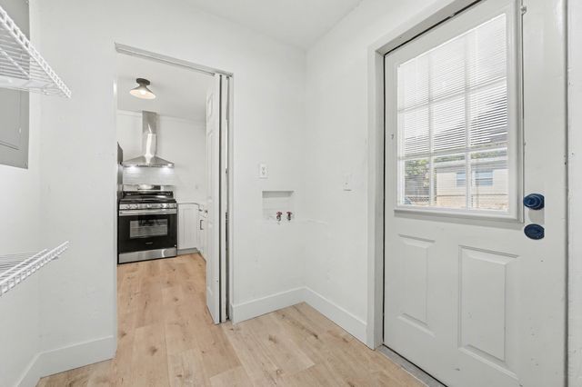 221 Destin Drive, Mary Esther, FL 32569