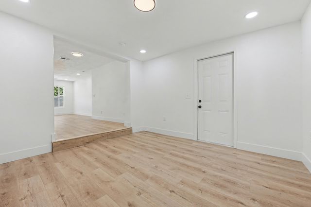 221 Destin Drive, Mary Esther, FL 32569