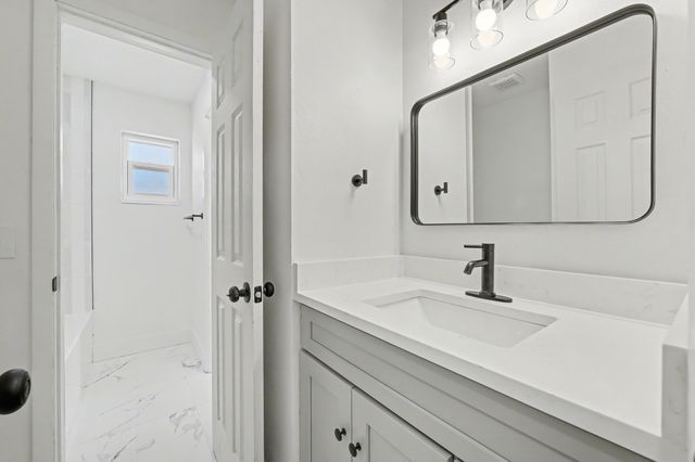 221 Destin Drive, Mary Esther, FL 32569