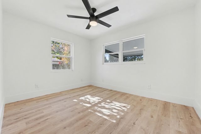 221 Destin Drive, Mary Esther, FL 32569