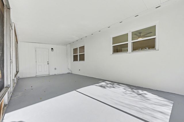 221 Destin Drive, Mary Esther, FL 32569