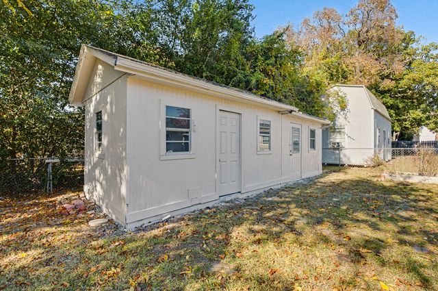 221 Destin Drive, Mary Esther, FL 32569