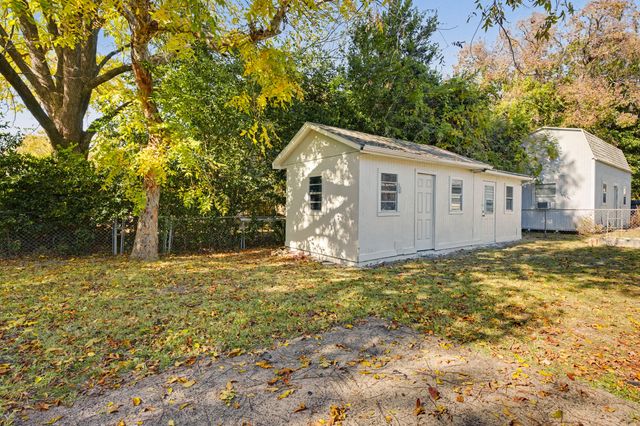 221 Destin Drive, Mary Esther, FL 32569