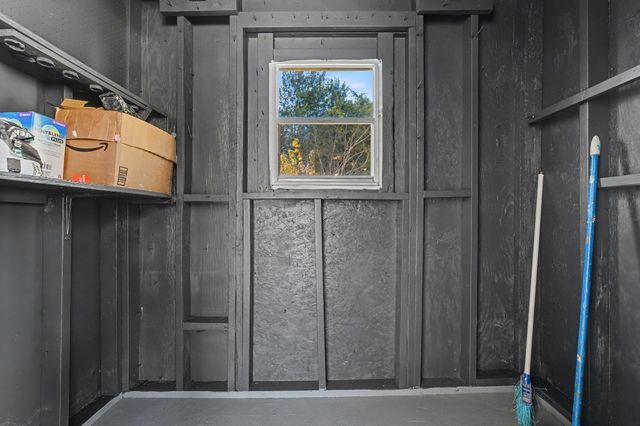 221 Destin Drive, Mary Esther, FL 32569