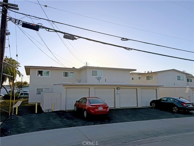 2976 Royal Palm, Costa Mesa, CA 92626
