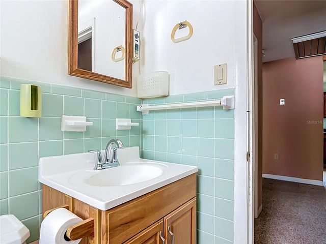 2551 AUBURN AVENUE, New Smyrna Beach, FL 32168