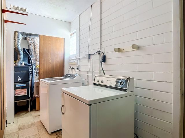 2551 AUBURN AVENUE, New Smyrna Beach, FL 32168