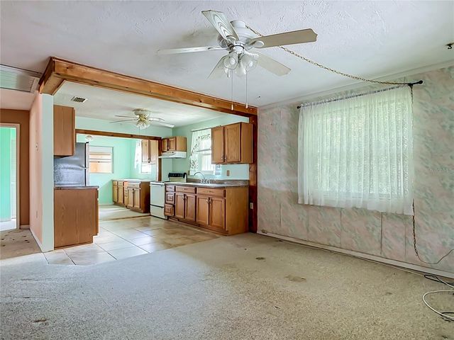 2551 AUBURN AVENUE, New Smyrna Beach, FL 32168