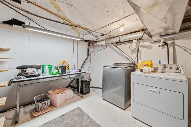 S3844 Silver Springs Court, Eau Claire, WI 54701