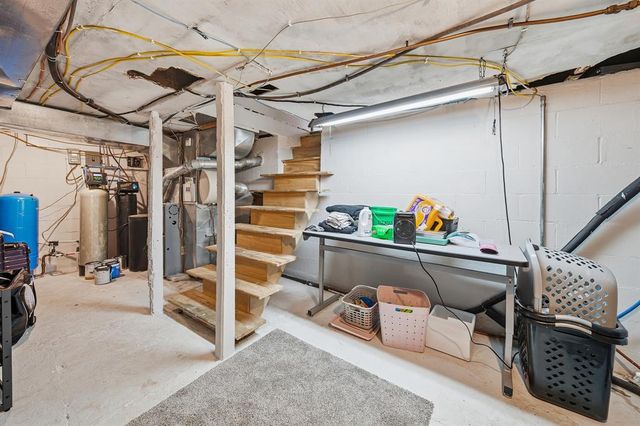 S3844 Silver Springs Court, Eau Claire, WI 54701