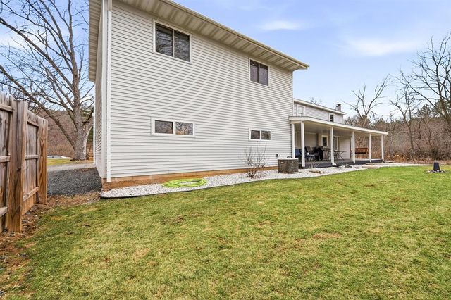 S3844 Silver Springs Court, Eau Claire, WI 54701