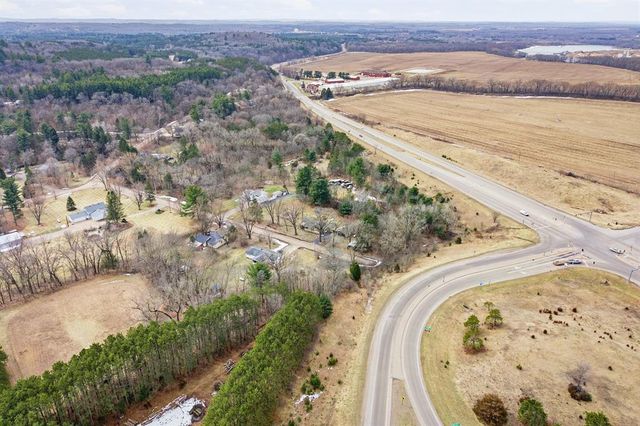 S3844 Silver Springs Court, Eau Claire, WI 54701